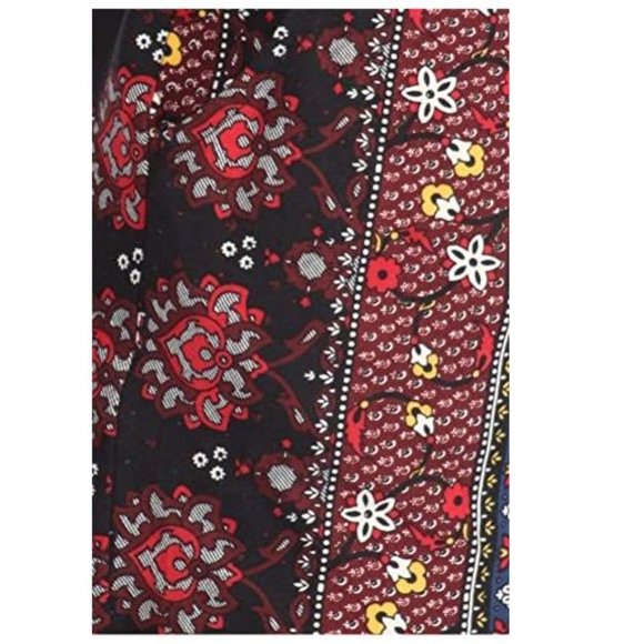 Women's Bohemian Casual Paper Bag Waist Shorts - Picture 4 of 4